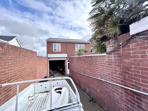 Photo 1- click for photo gallery